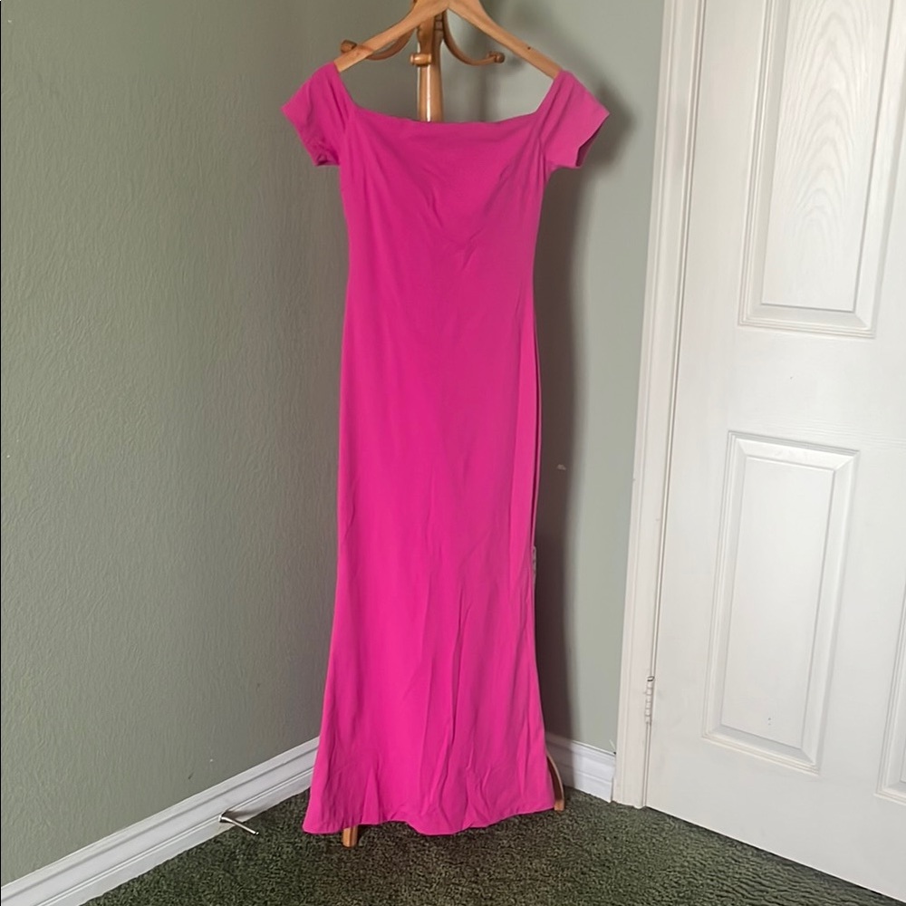 Elegant Pink Off-Shoulder Dress